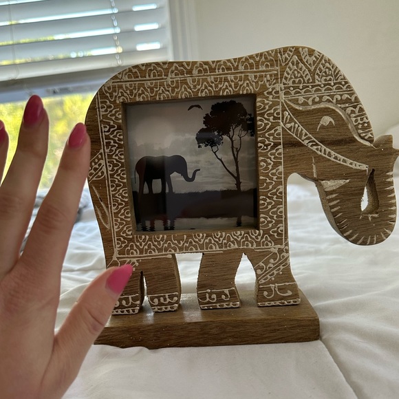 Elephant frame 🐘 - Picture 3 of 4